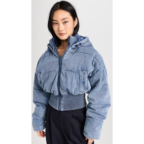 Good American Cropped Quilted Denim Puffer Jacket - Picture 2 of 6